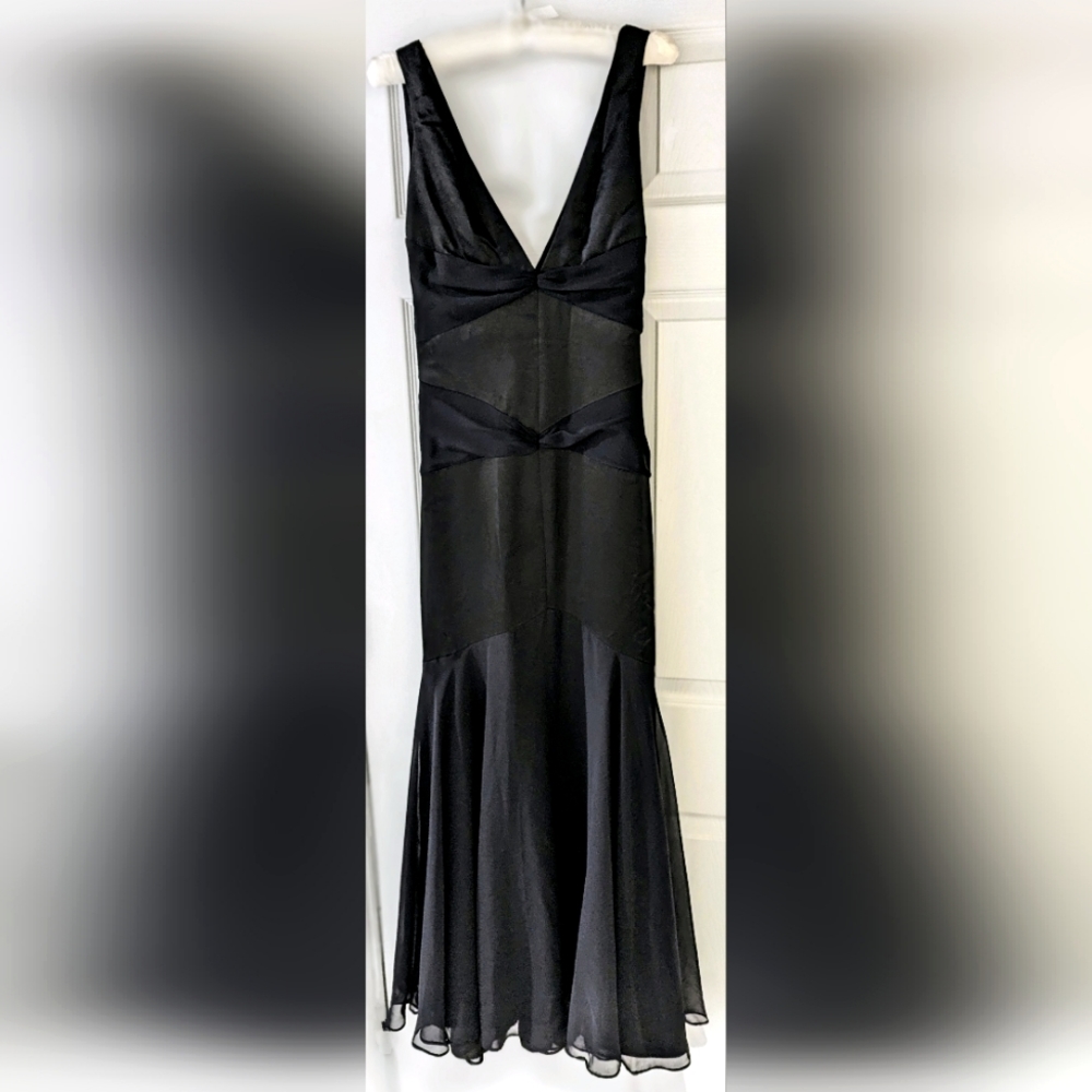 Amazing RARE Vera Wang Black Formal Gown